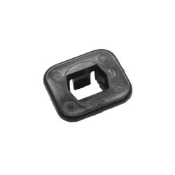 Grille Clip (Lower) "S13, A31, N14, R31, D22"